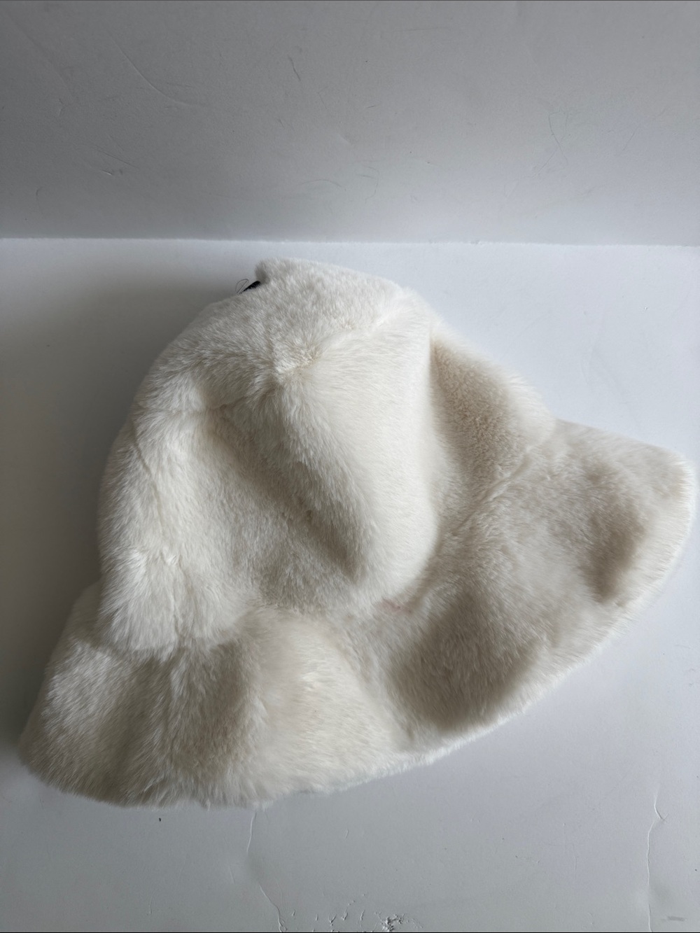 Nordstrom Rack Fluffy White Bucket Hat